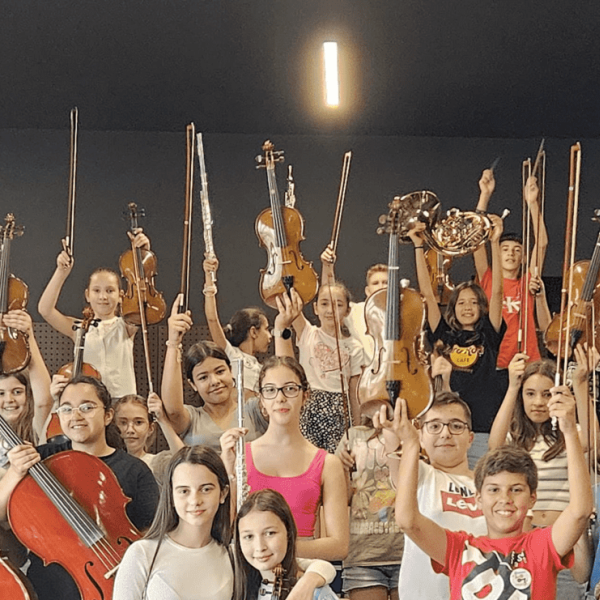 Orquestra Ad Libitum alol Contratação de Escola AVISO DE ABERTURA PERCUSSÃO 2025/2026 